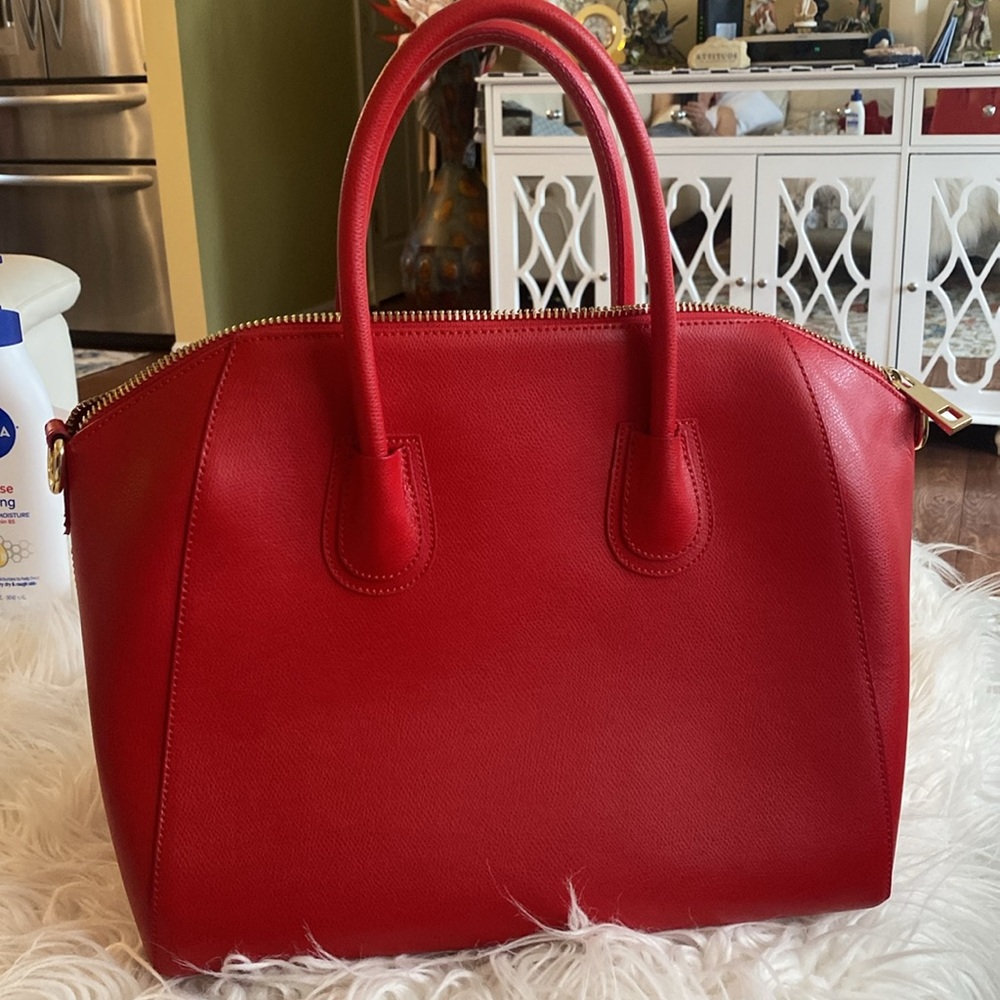 LUANA FERRACUTI genuine leather purse